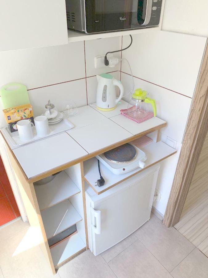 Krasny Apartman U Lesa, Trolejbus Do Centra A Bvv, Parkovani Zdarma ブルノ エクステリア 写真